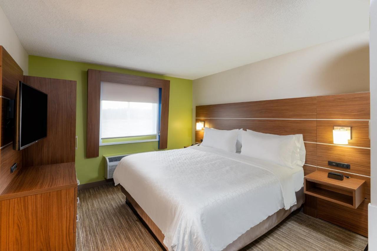Holiday Inn Express Vermilion By Ihg Екстер'єр фото